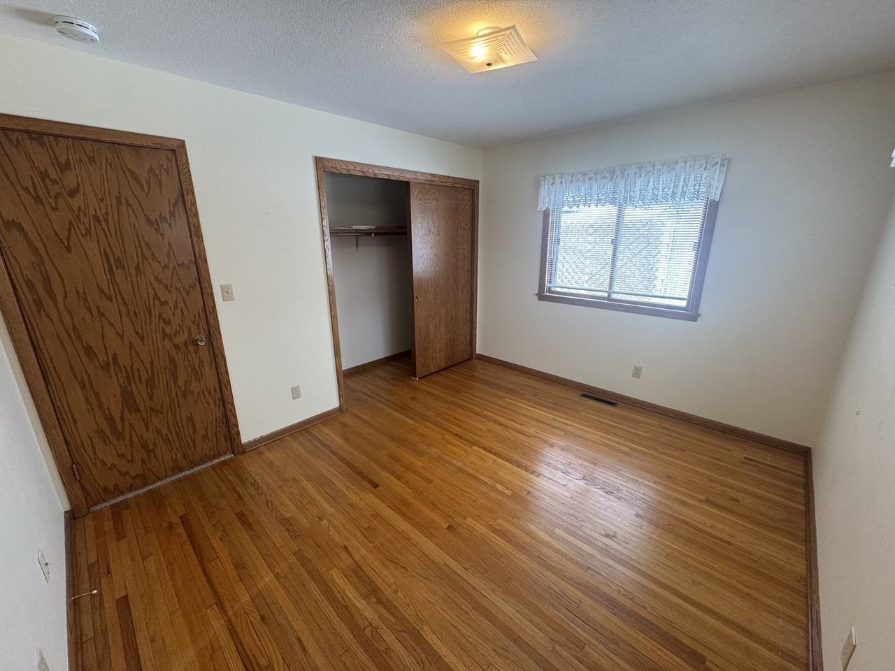 2520 Calihan Ave Ne #NA - Photo 3 of 17