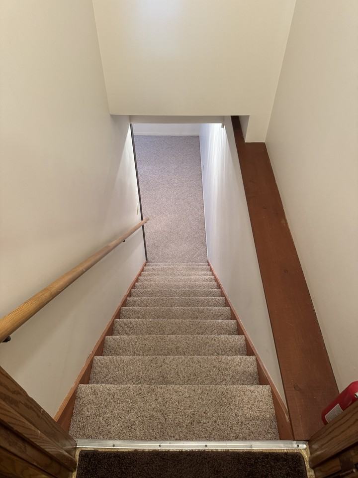 2520 Calihan Ave Ne #NA - Photo 4 of 17