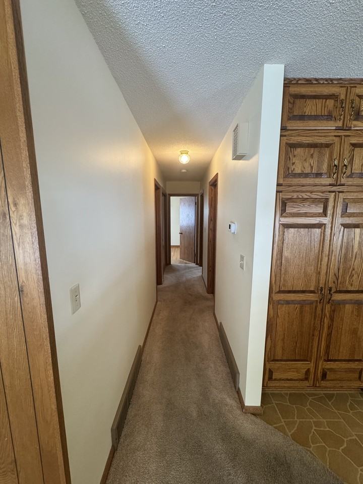 2520 Calihan Ave Ne #NA - Photo 7 of 17