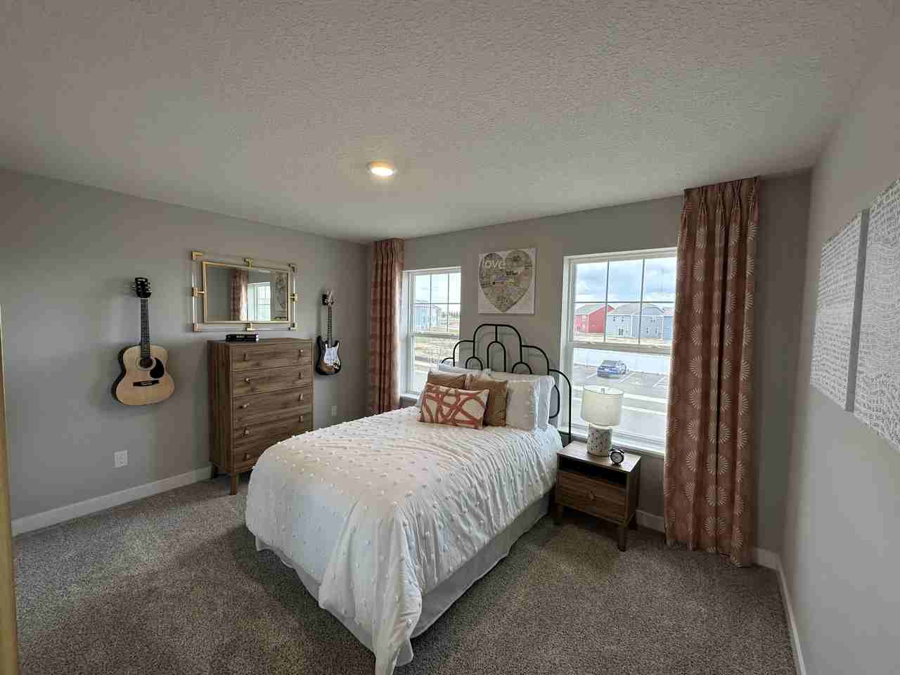 17074 Dysart Pl #17074 - Photo 7 of 32