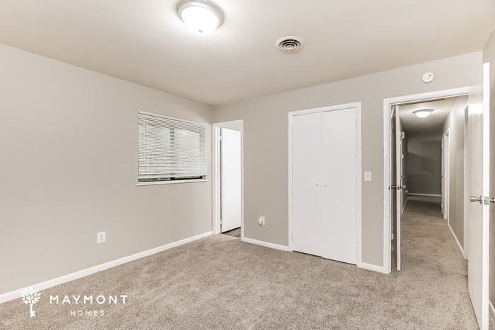 833 Hoss Rd - Photo 6 of 11