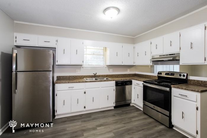 2707 Gardenbrook Ct - Photo 5 of 11