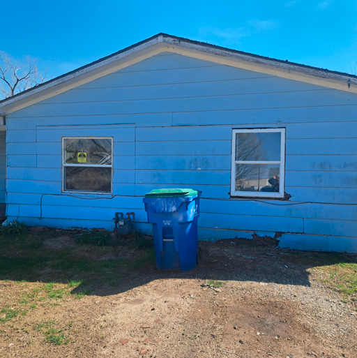 2502 Lakeview St - Photo 6 of 21