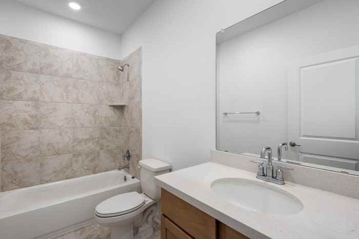 751 Papaya Dr - Photo 7 of 15