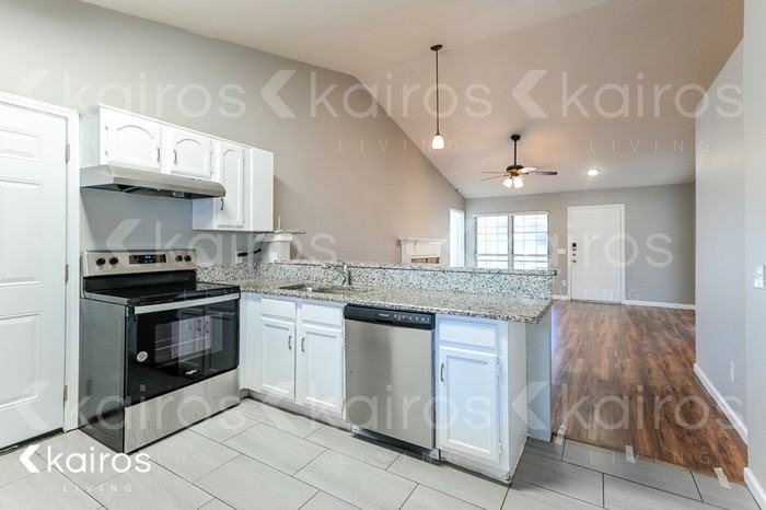 9807 Tamalpais Dr - Photo 7 of 17