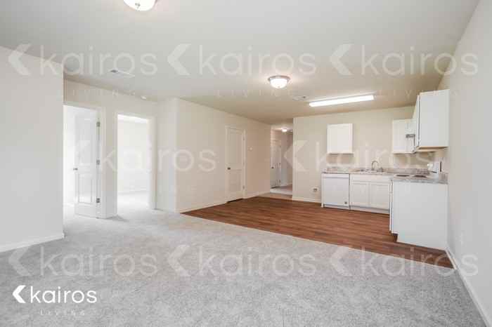 5078 Leaf Wood Ln - Photo 5 of 15