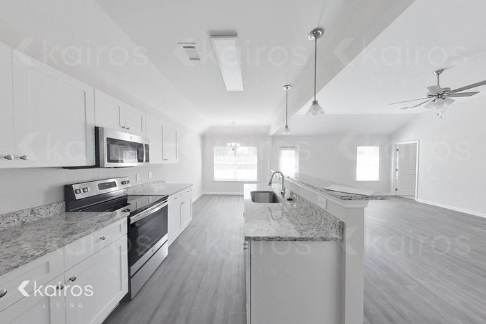 814 Heather Dr - Photo 7 of 22