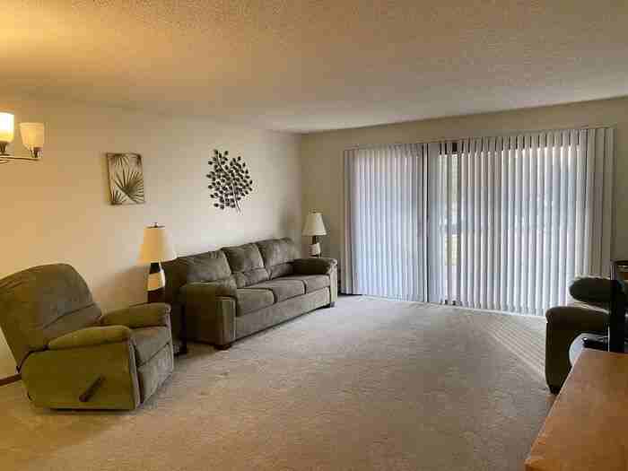 11 Arbor Hill Cir #29 - Photo 5 of 15