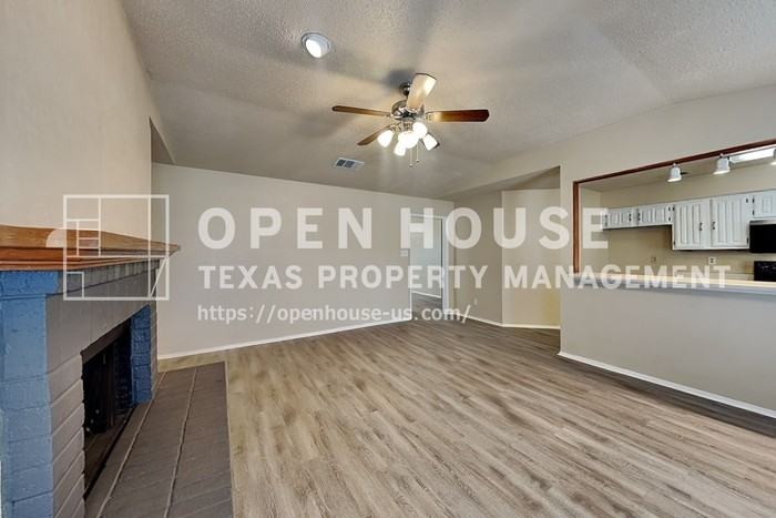 4418 Santa Cruz Ln - Photo 5 of 22