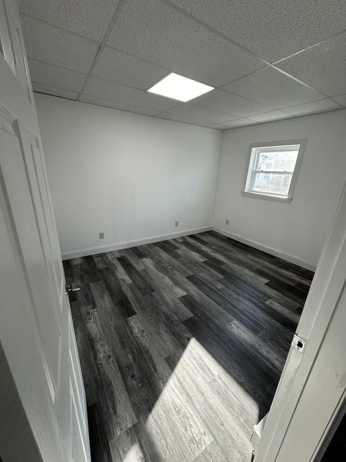 113 E Middle St #3 - Photo 5 of 15