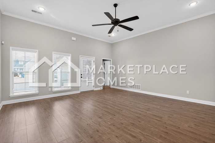 5185 Watson View Dr - Photo 5 of 39