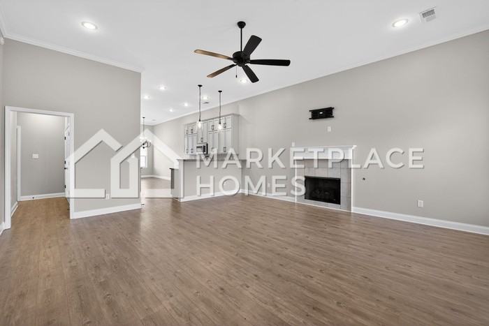 5185 Watson View Dr - Photo 7 of 39