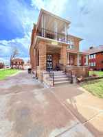 featured image of 3209 W Grand St