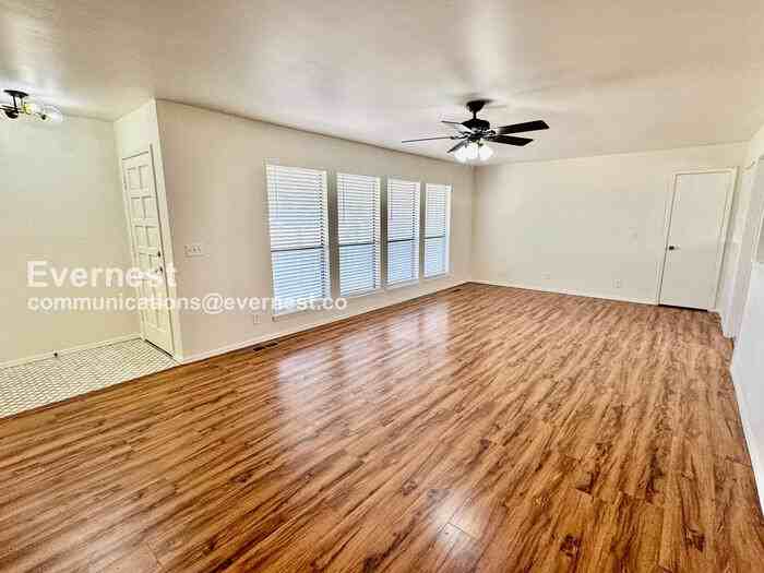 11811 E 91st St - Photo 7 of 30