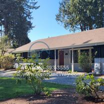 4704 Grandview Dr W - Photo 1 of 1