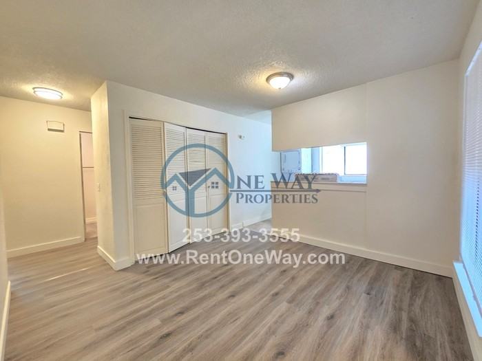 2604 92nd St S #B - Photo 3 of 13