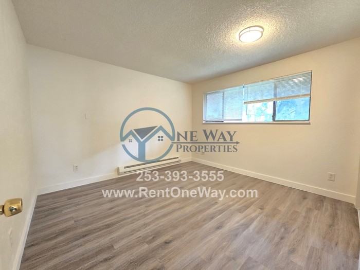 2604 92nd St S #B - Photo 5 of 13