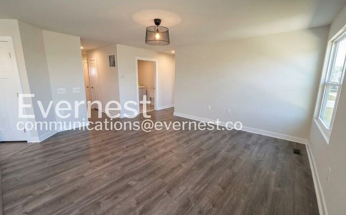 18393 Signature Way - Photo 6 of 23