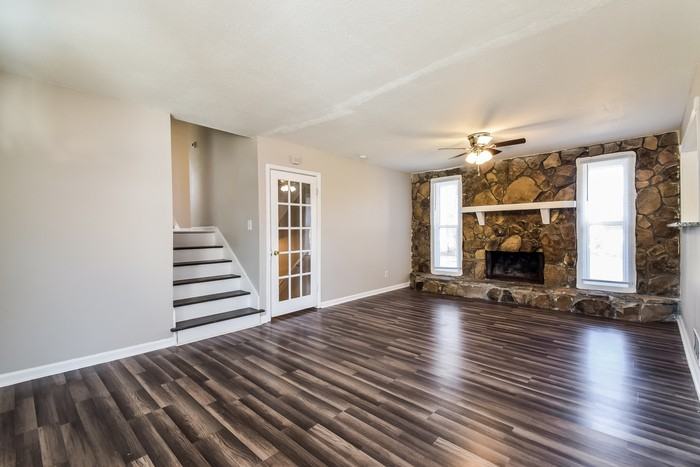 455 Emmett St - Photo 2 of 15