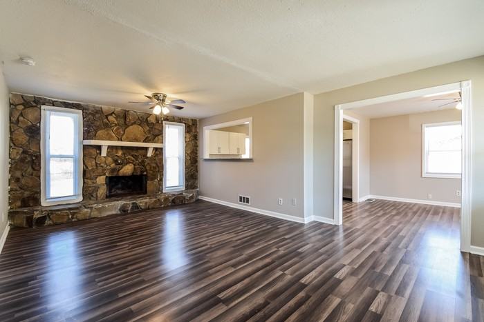 455 Emmett St - Photo 3 of 15