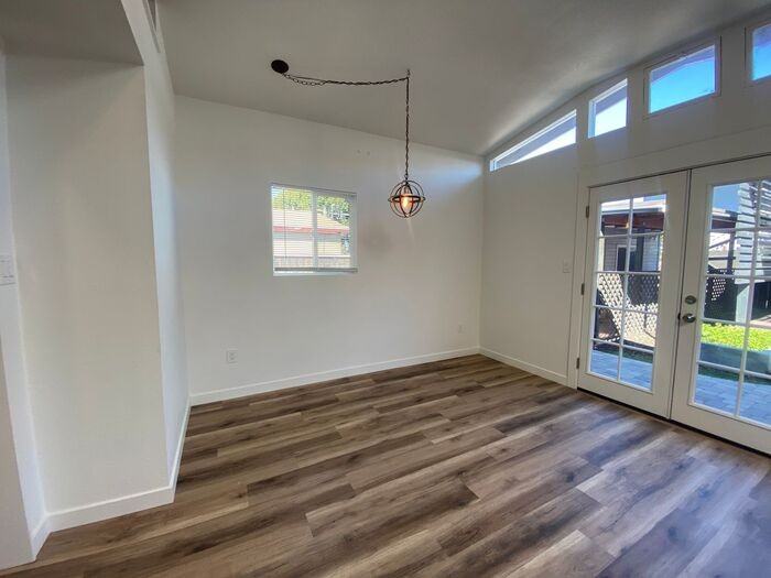 7082 Amherst St #A - Photo 6 of 17