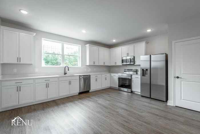5665 Sofias Cir - Photo 2 of 22