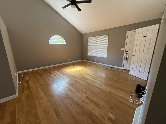 7410 Sterling Springs Way - Photo 3 of 20