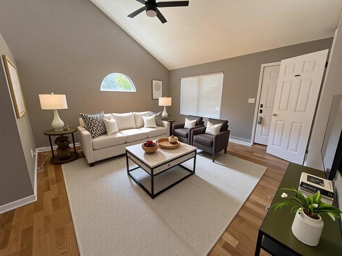 7410 Sterling Springs Way - Photo 4 of 20