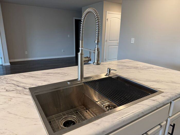 117 Hank Ct - Photo 7 of 28