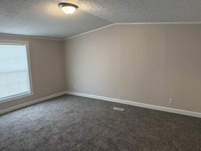 230 Hibiscus Ln - Photo 5 of 9