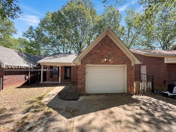 6832 Maury Dr - Photo 2 of 22