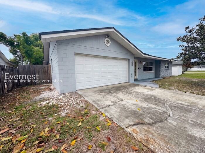 742 Park Manor Dr - Photo 2 of 27