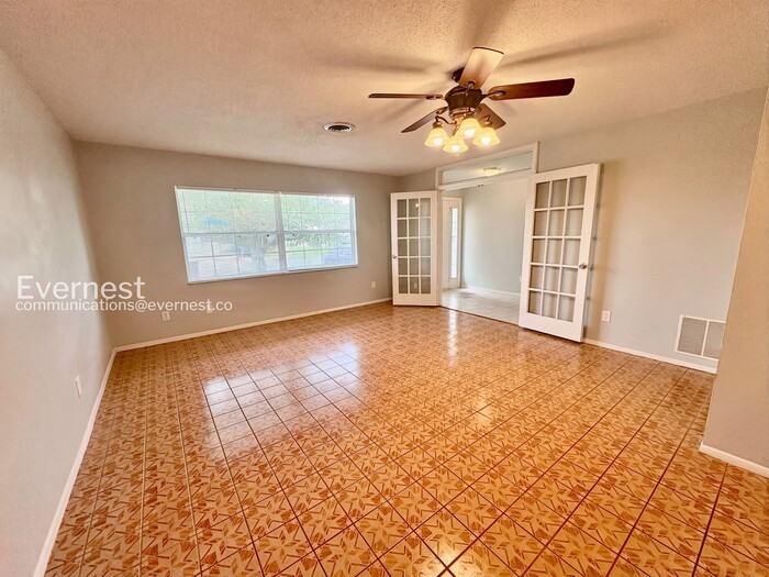 742 Park Manor Dr - Photo 7 of 27