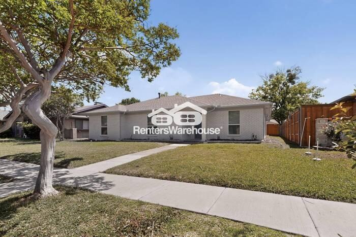 710 Worcester Ln - Photo 4 of 45