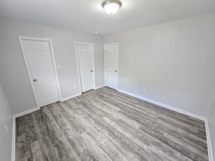 852 Little Bay Ave #5 - Photo 4 of 9