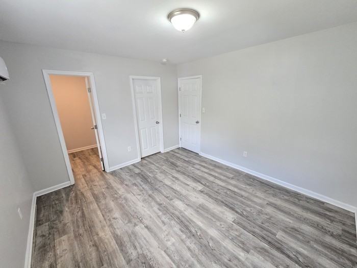 852 Little Bay Ave #5 - Photo 5 of 9