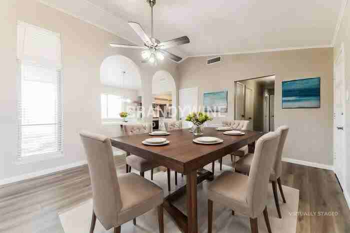 5010 Collingwood Dr - Photo 7 of 24