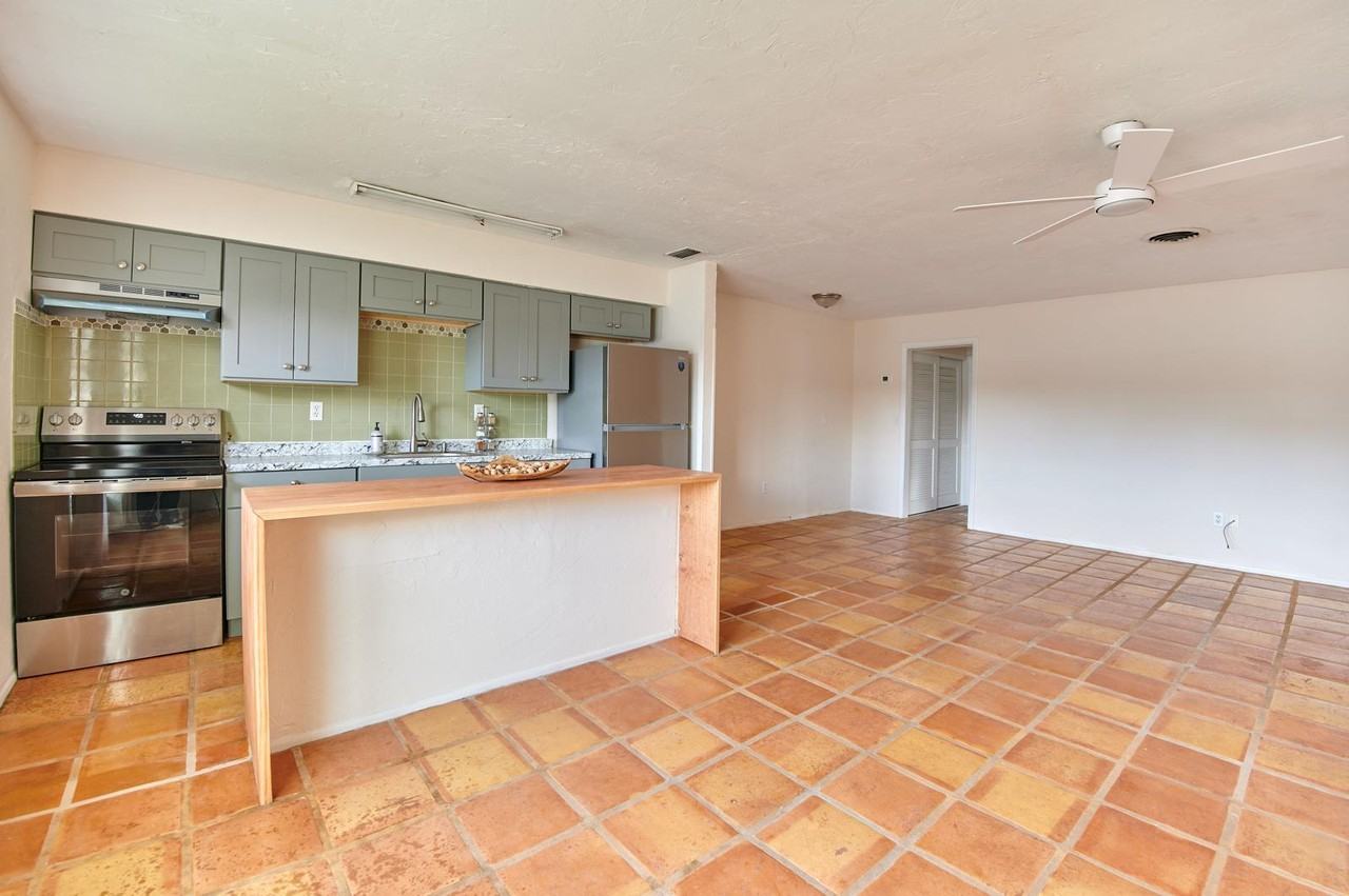 4444 Swift Rd #9 - Photo 2 of 8