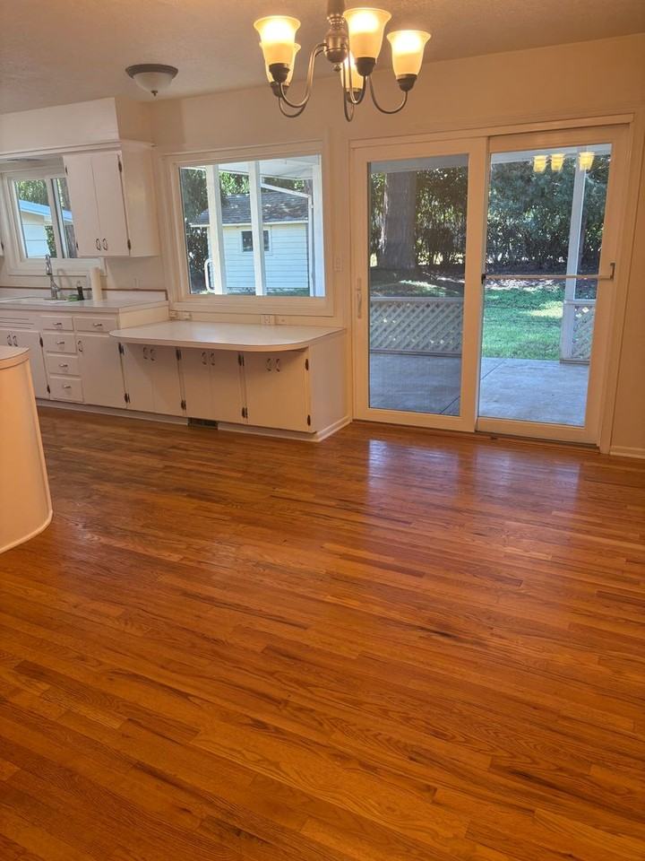 505 Brighton Ave - Photo 6 of 22