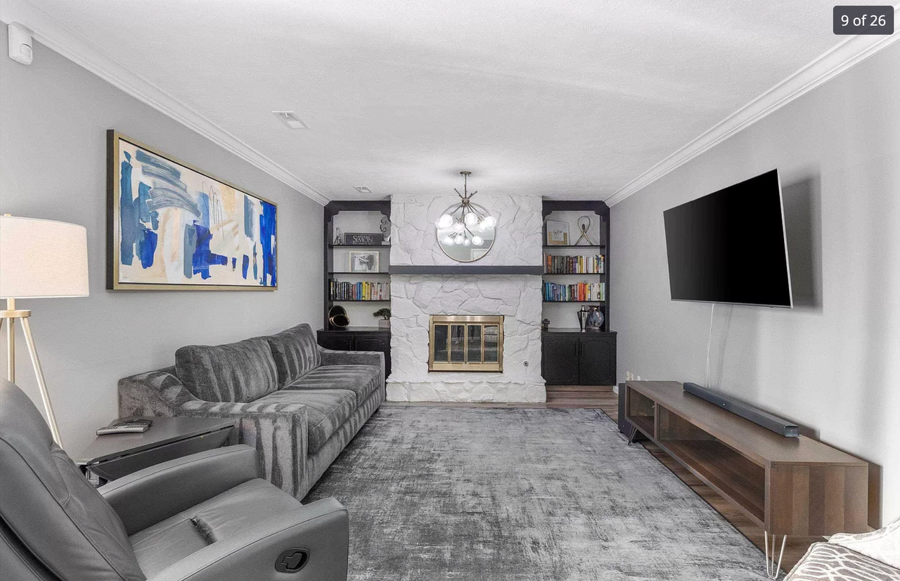 15561 Walnut Cir - Photo 5 of 15