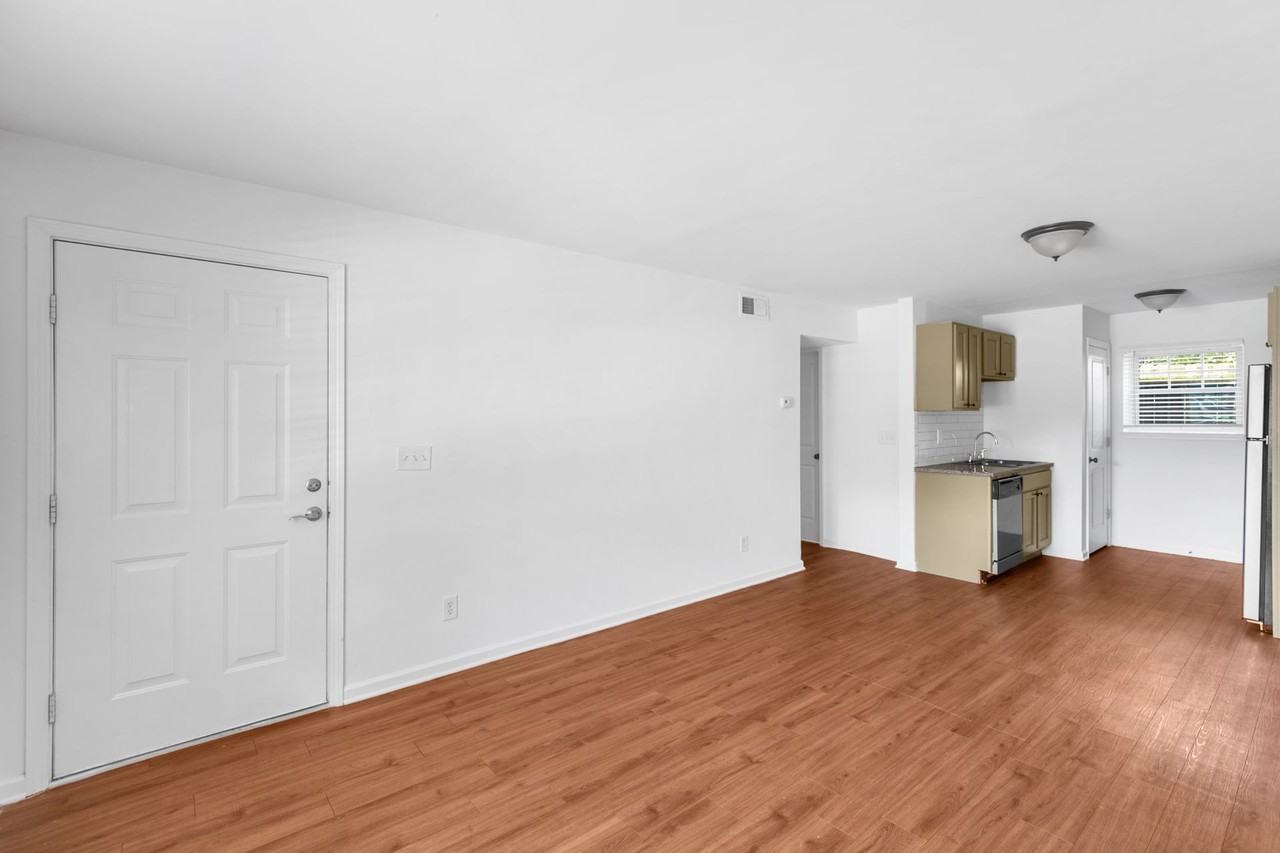 The Avondale Apartments - Photo 4 of 6
