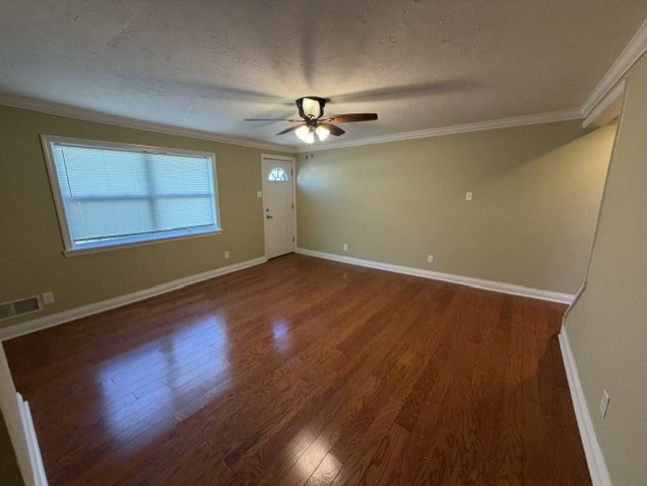 513 S 2nd Ave - Photo 6 of 31