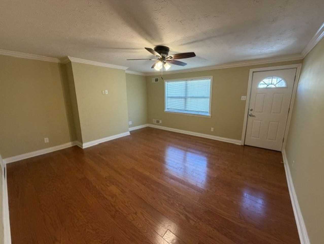 513 S 2nd Ave - Photo 7 of 31