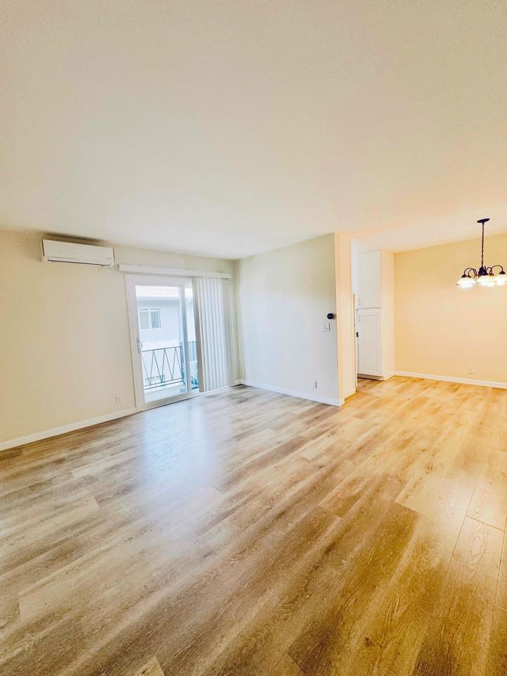 642 N. Hayworth Ave. - Photo 6 of 9