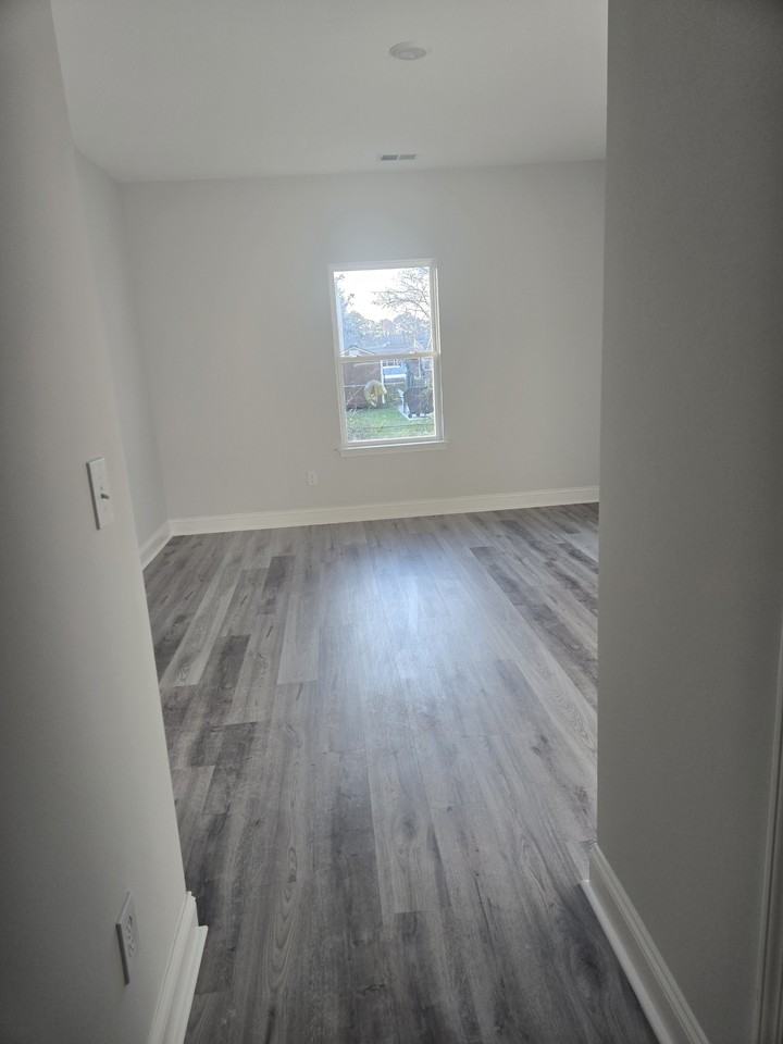 4626 Boxwood Dr #NA - Photo 6 of 12