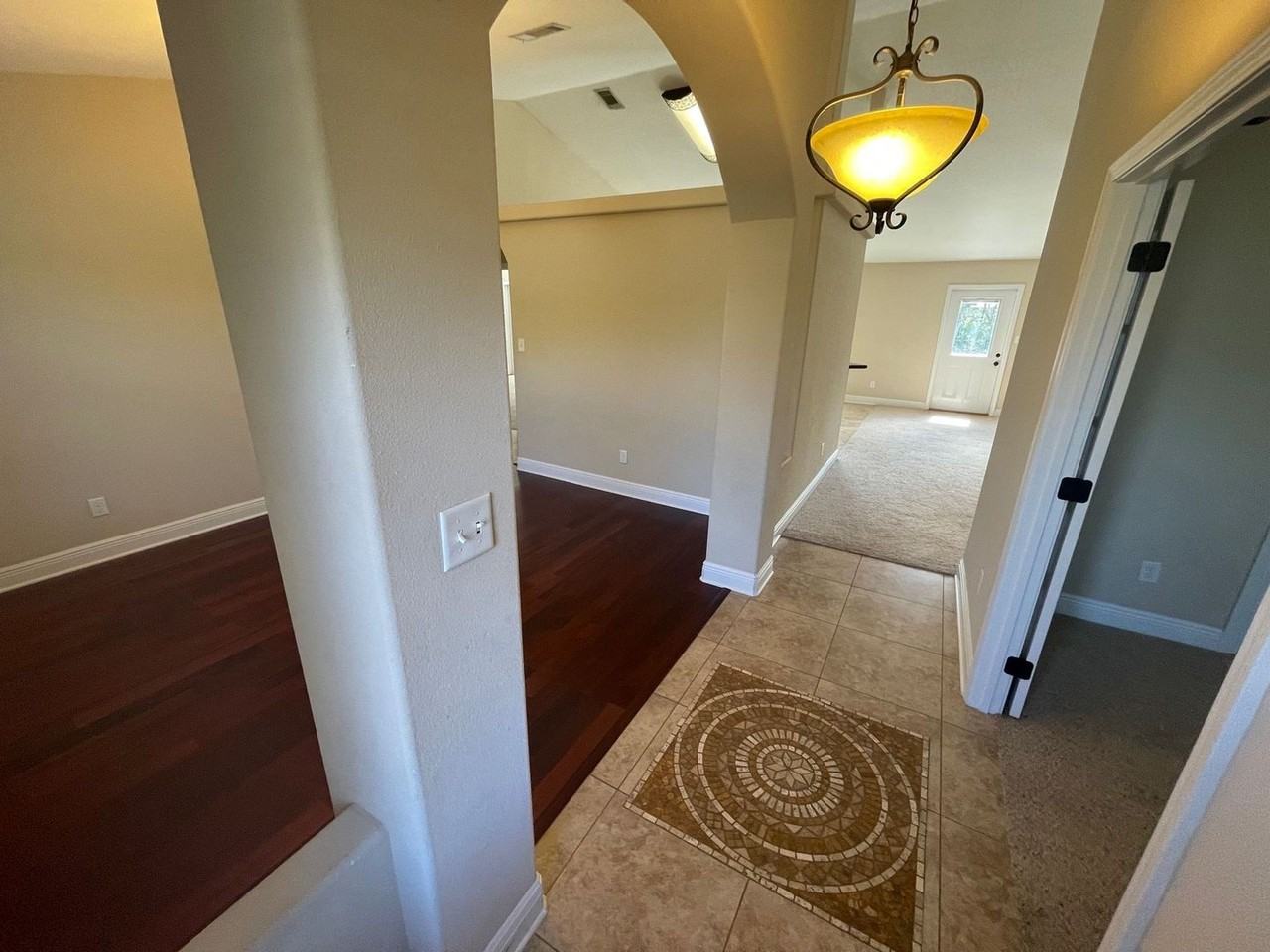 6679 Britt St - Photo 3 of 25