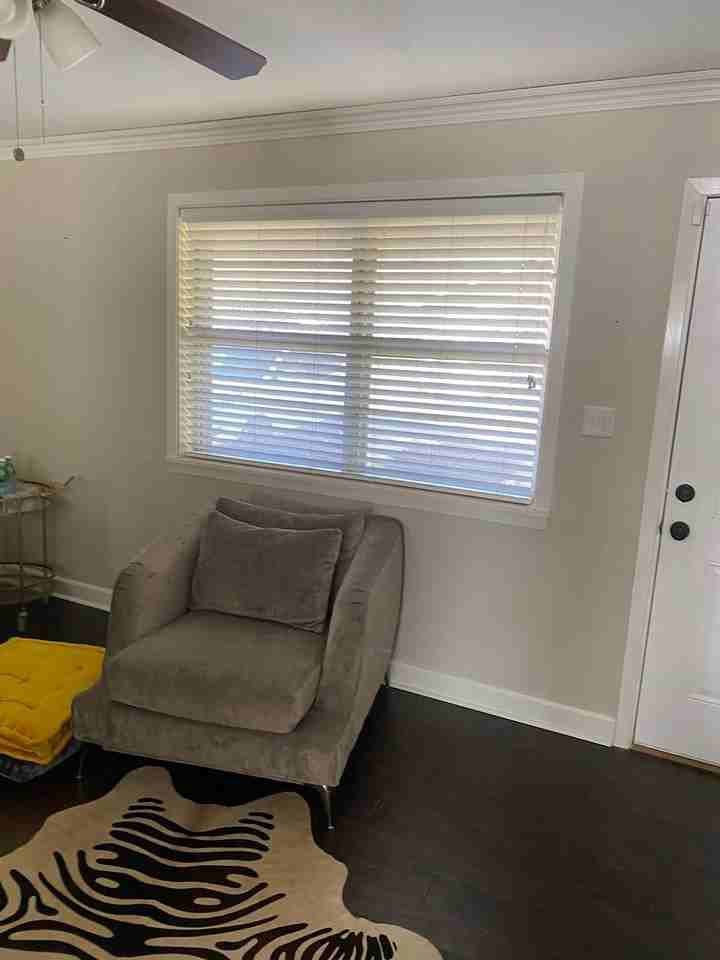 703 Wright St - Photo 5 of 16