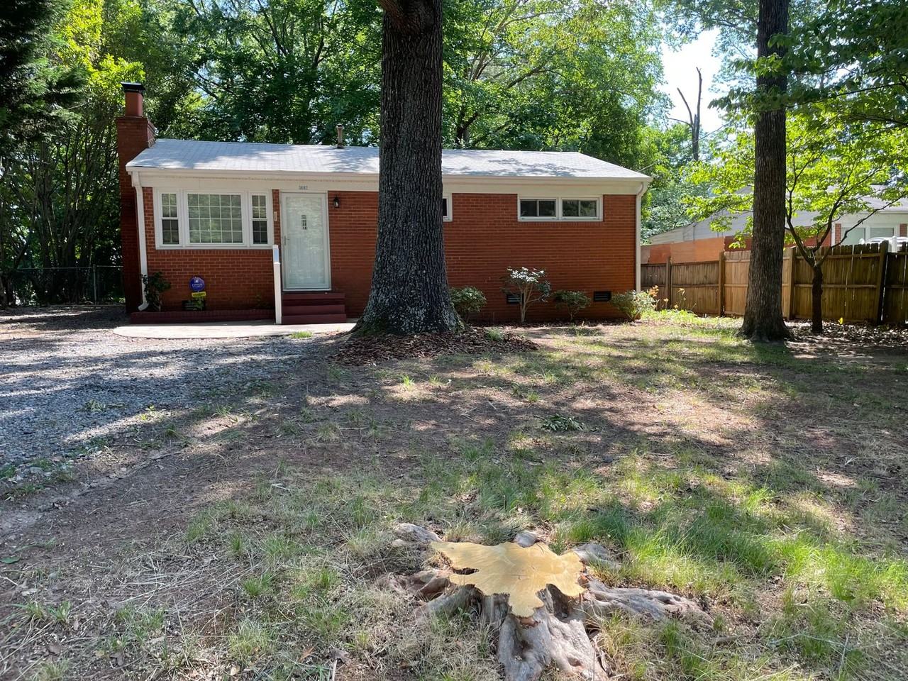 3602 Calvert St - Photo 4 of 17