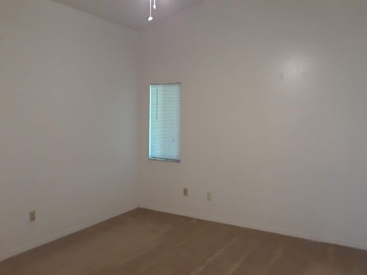 332 Morning Glory Dr - Photo 6 of 16