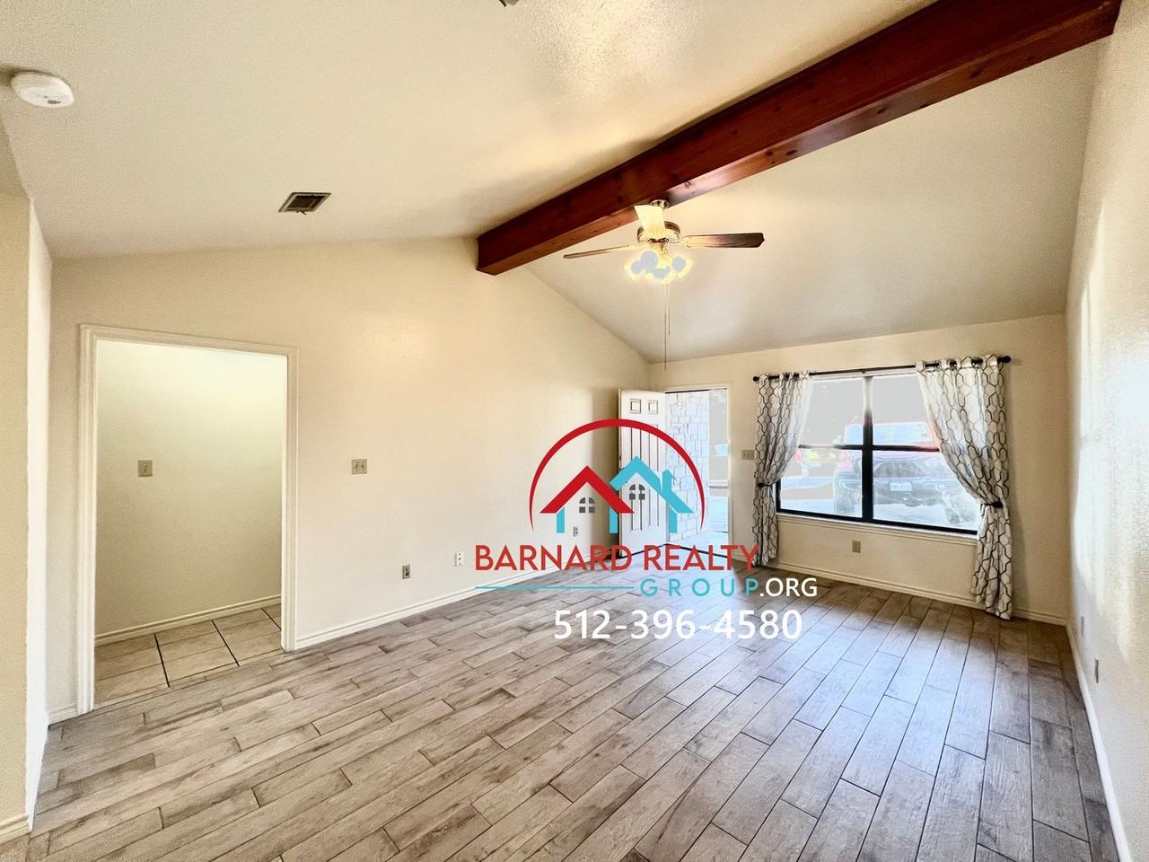 104 Crest Dr - Photo 4 of 19